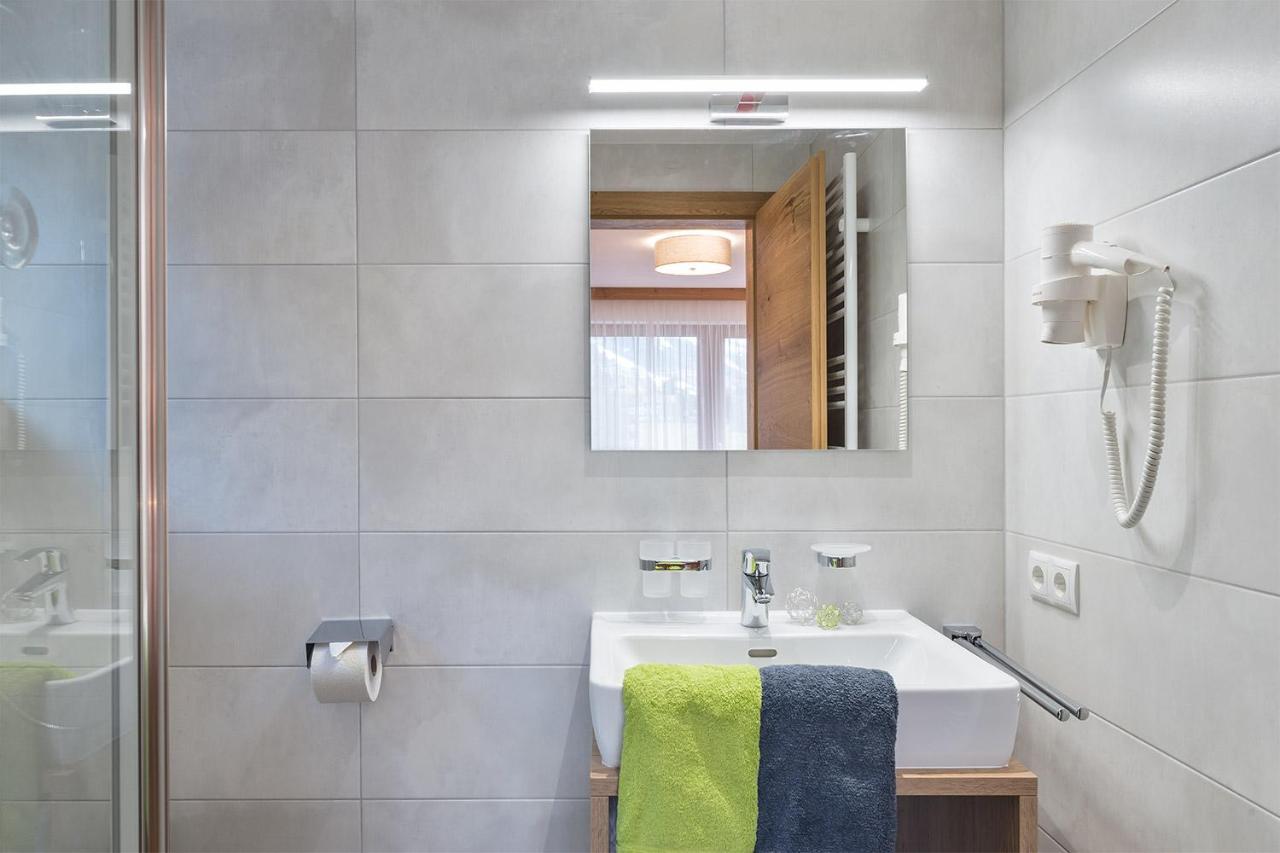 Alpenrose Appartements Burger Evelin Sankt Anton am Arlberg Kültér fotó