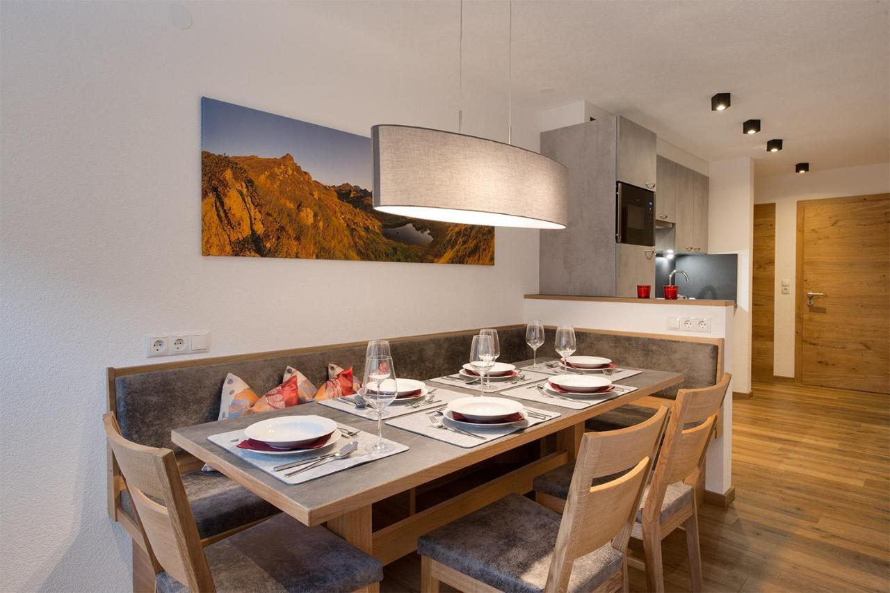 Alpenrose Appartements Burger Evelin Sankt Anton am Arlberg Kültér fotó