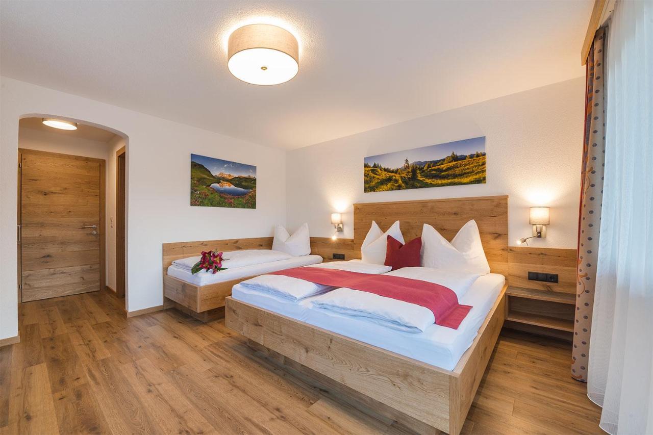 Alpenrose Appartements Burger Evelin Sankt Anton am Arlberg Kültér fotó