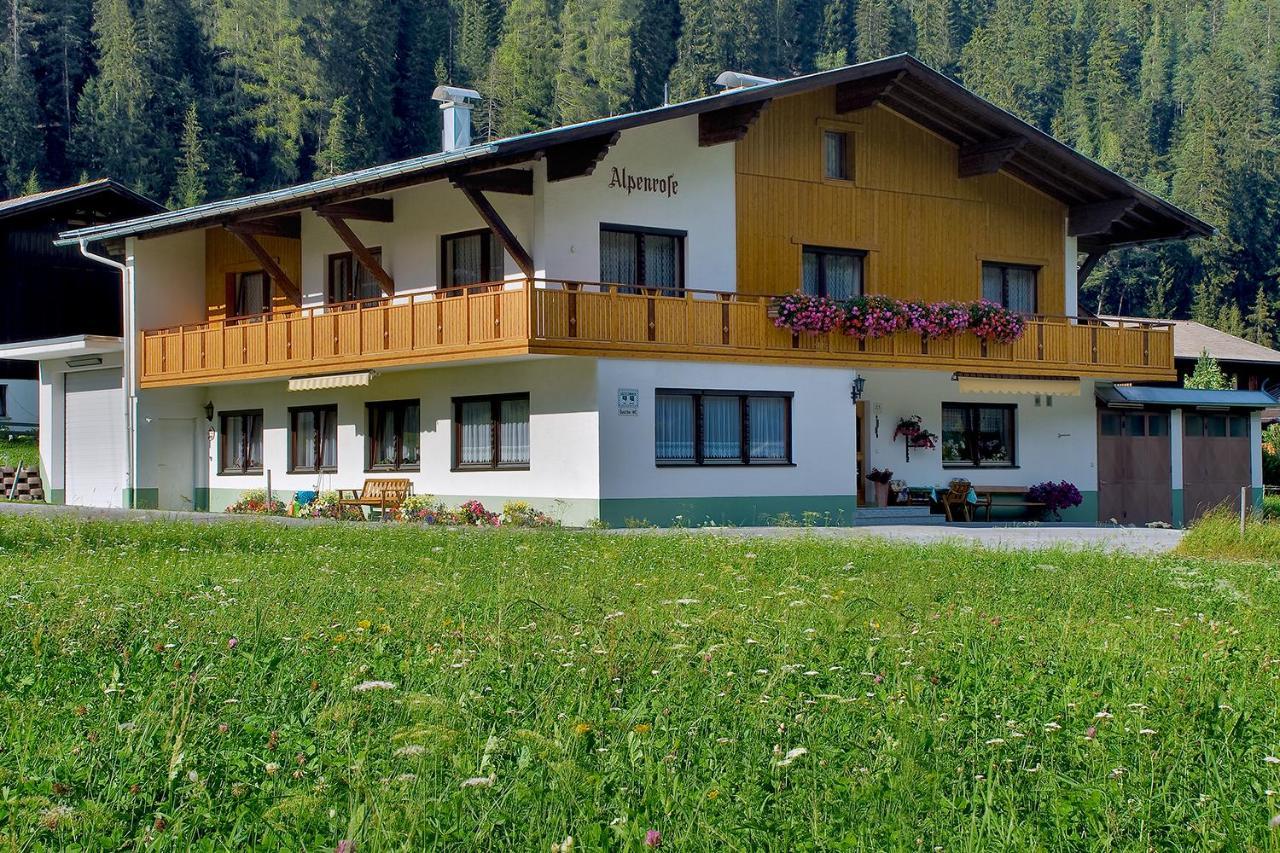 Alpenrose Appartements Burger Evelin Sankt Anton am Arlberg Kültér fotó